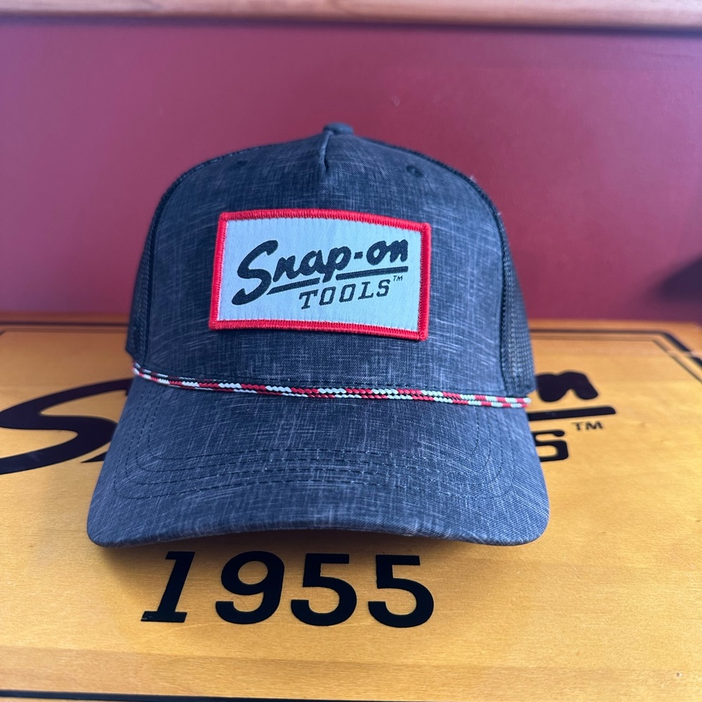 SNAP ON TOOLS HAT! 🔧🪛🧰
